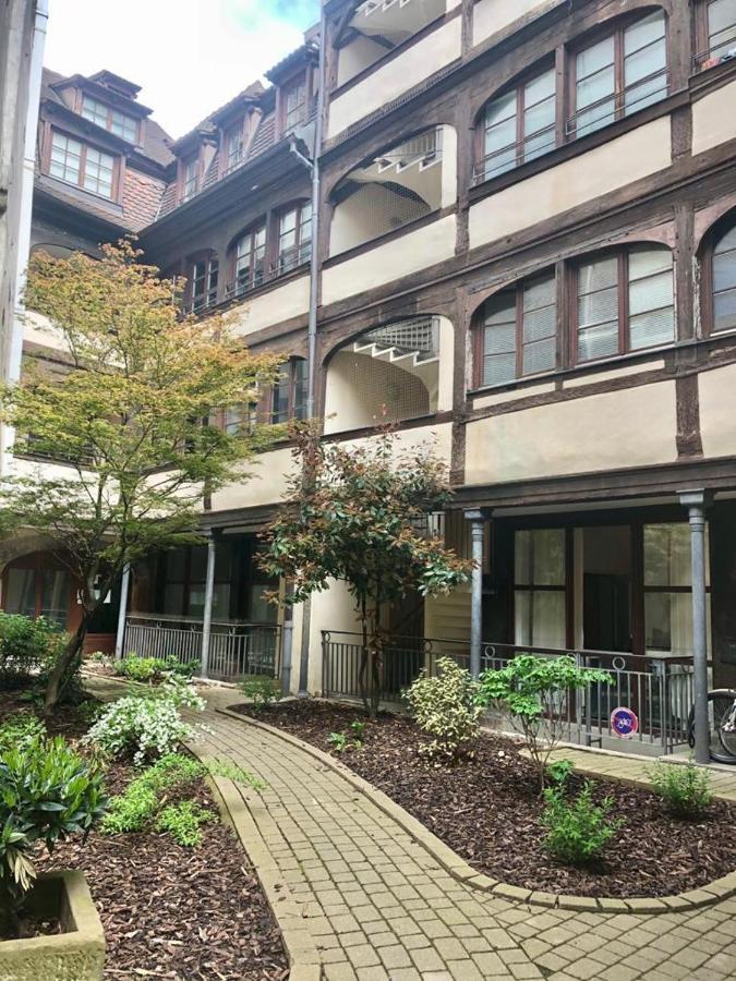 New Duplex De Charme Au Pied De La Cathedrale Carre D'Or Apartment Strasbourg Exterior foto